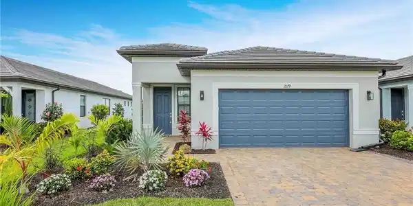 2179 Yellowfin CIR