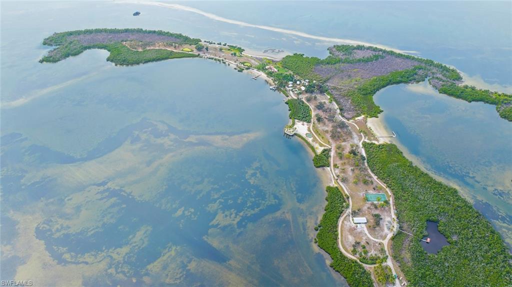 Image 2: Burgess Island - The island features expansive land with abundant foliage and direct access to waterways