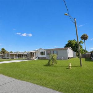 7607 Peyraud DR