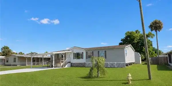 7607 Peyraud DR