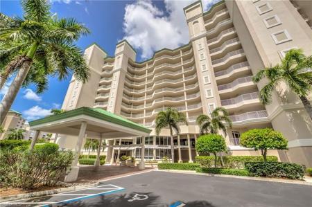 4141 Bay Beach LN