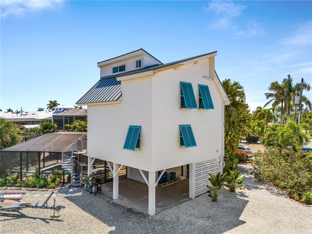 Image 1: Newly renovated home with a newer pool, within mere minutes to the ICW and Gulf.