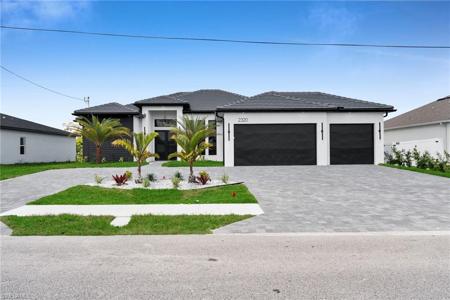 2320 SW 20th AVE