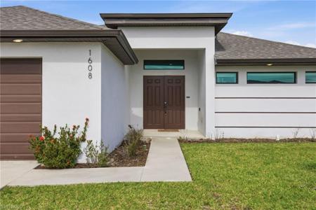 1608 NW 38th AVE
