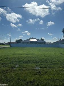 315 NW 25th AVE