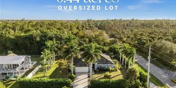 4 Colonial DR