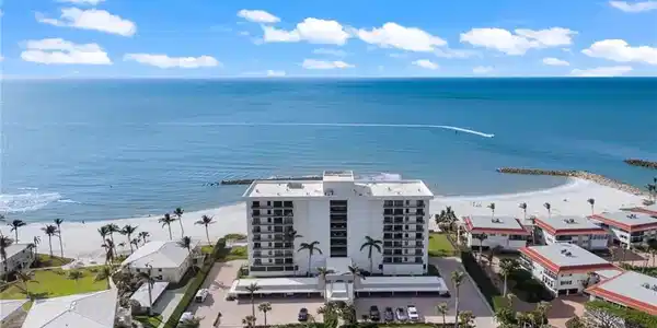 2171 Gulf Shore BLVD N