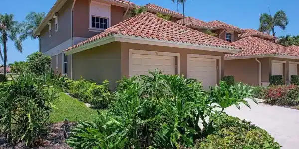 570 Club Marco CIR