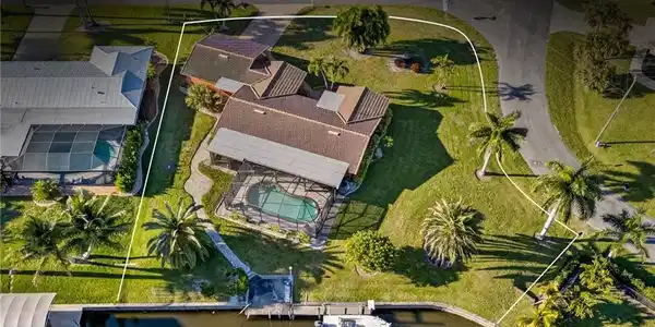 15321 Christine WAY