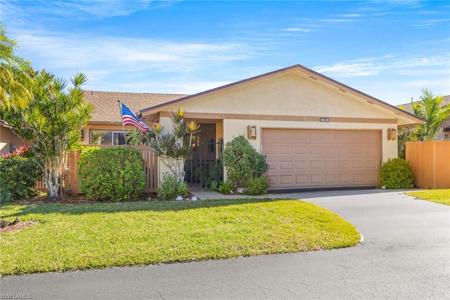 6486 Royal Woods DR