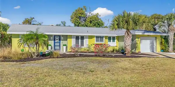 1972 Roseate LN