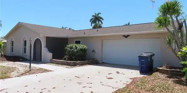 14889 Bonaire CIR