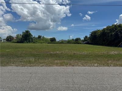 2756 NW 4th ST