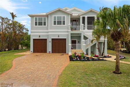 1114 Seagrape LN