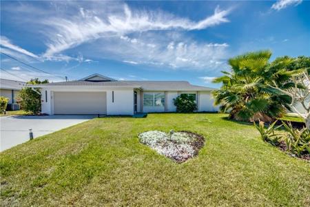 1210 SE 29th TER