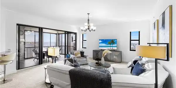 11600 Court Of Palms