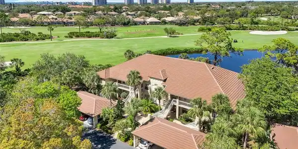 4171 Sawgrass Point DR