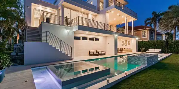 432 Bayside AVE