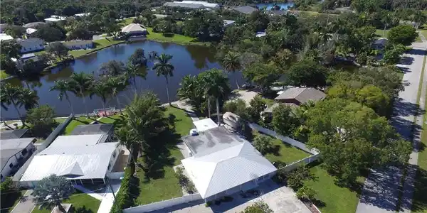 22 Constitution DR