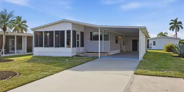 1753 Beverly DR