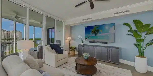 13665 Vanderbilt DR