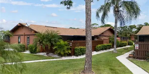 15451 Crystal Lake DR