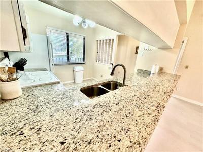 5825 Rattlesnake Hammock RD