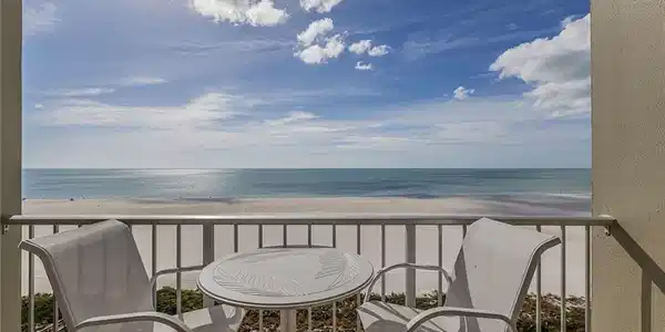 140 Seaview CT