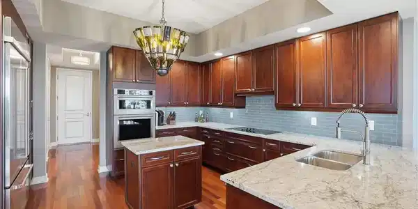 Image 2: Kitchen