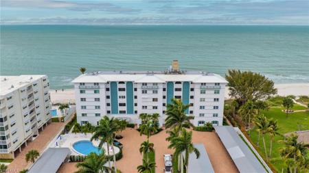 2011 Gulf Shore BLVD N