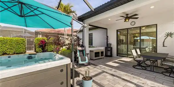 1310 Manado DR