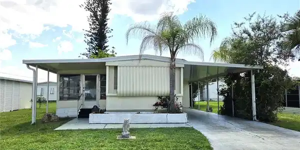 623 Vista DR