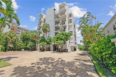 10562 Gulf Shore DR