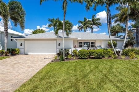 119 SW 52nd TER