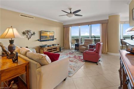 1060 Borghese LN