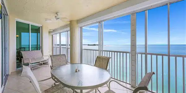 1070 S Collier BLVD