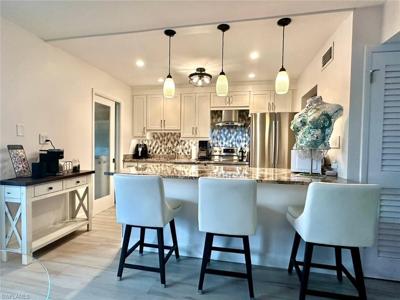 788 Park Shore DR