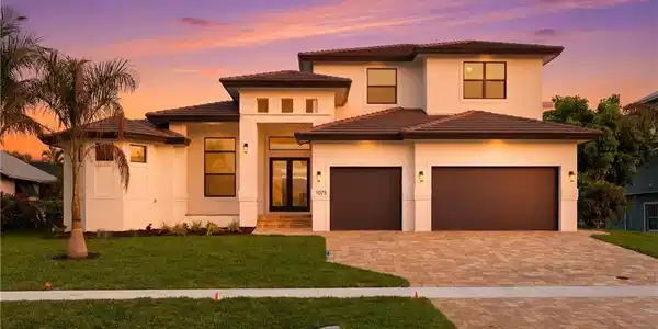 1075 Bonita CT