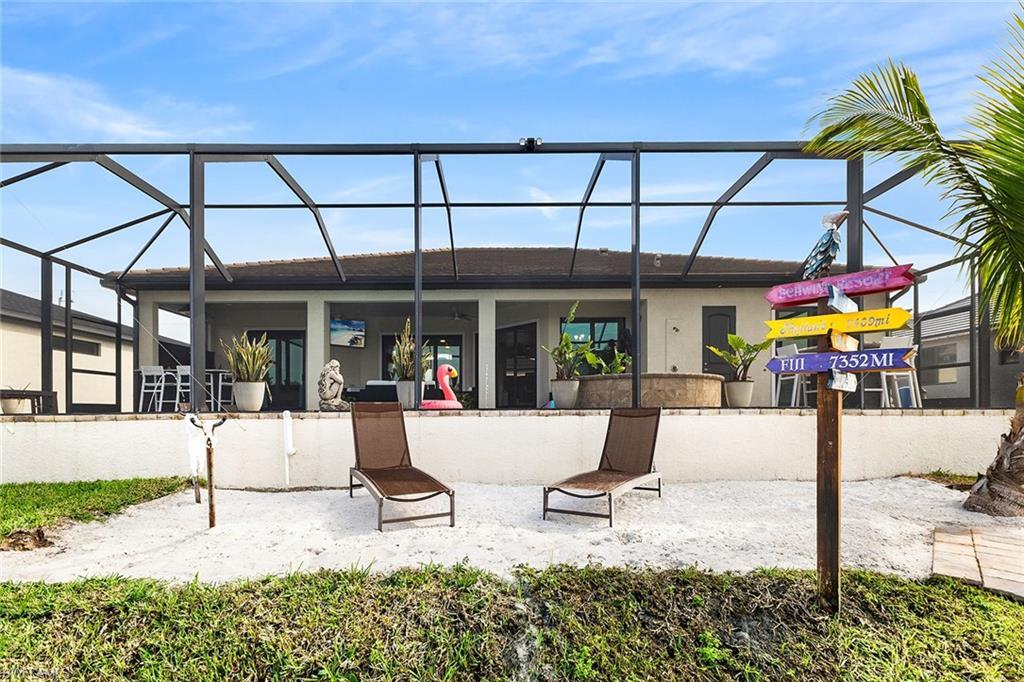 Image 2: View of custom private beach