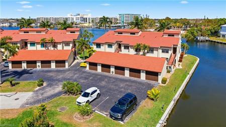 5121 Sunnybrook CT