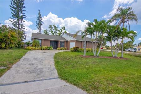 1913 SE 15th PL