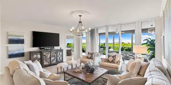7575 Pelican Bay BLVD