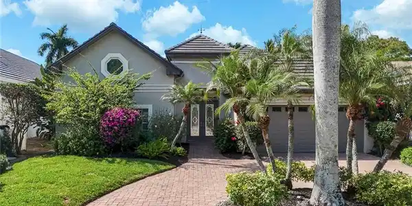 109 Greenfield CT