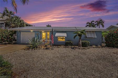 3608 Rita LN