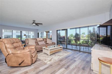 16580 Waters Edge CT