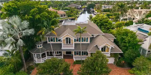 2170 Marina DR