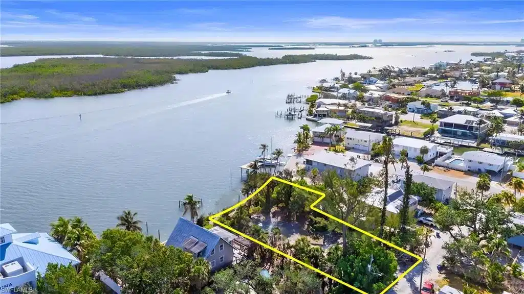 Image 1: Easy Access out to the Gulf of America just a bit South.  Virtually Edited Property Lines