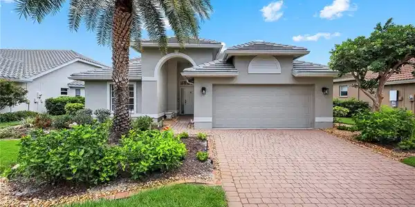 25061 Bay Cedar DR