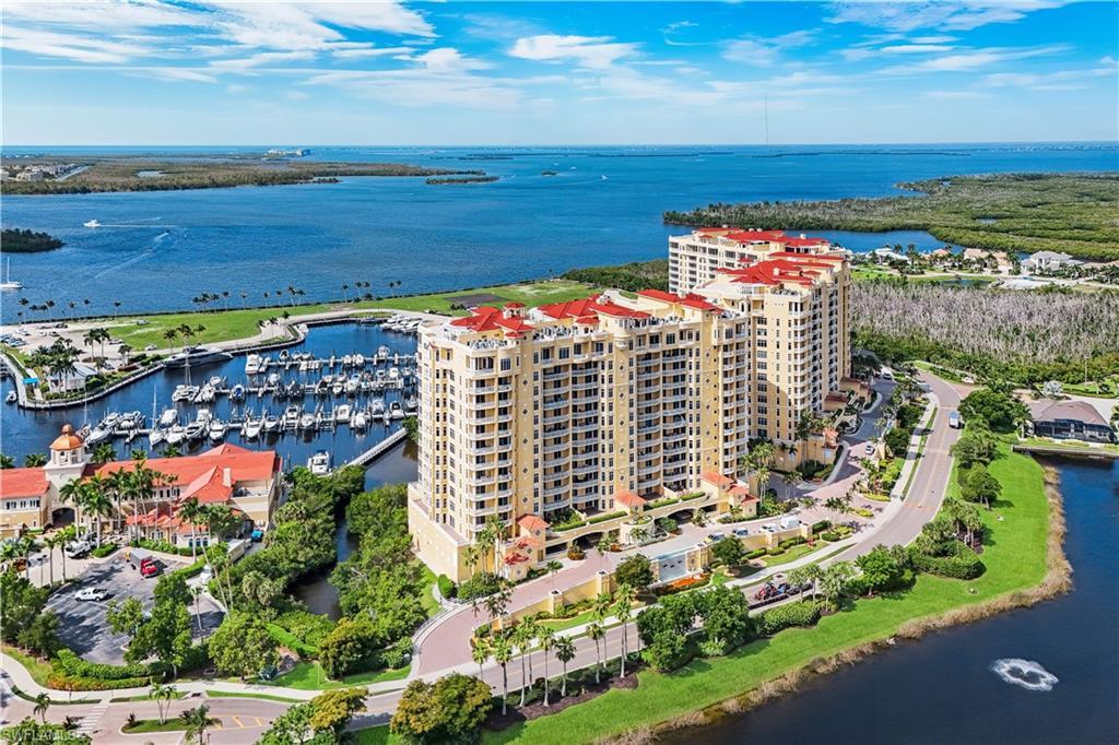 Image 1: Welcome to Unit 804 at Tarpon Landings!