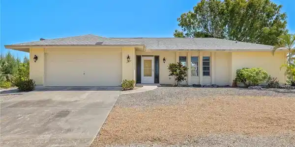1457 Sand Castle RD